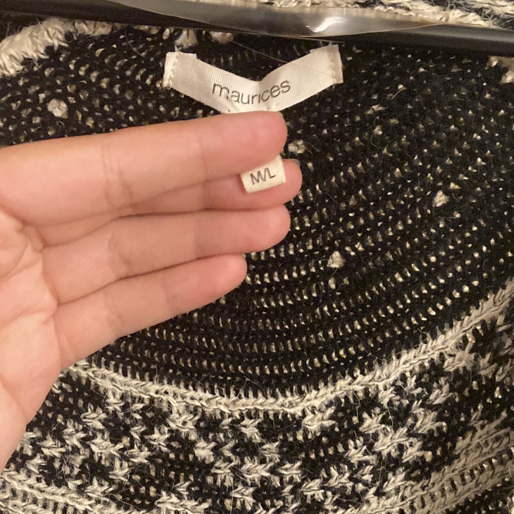 Patterned sweater - Picture 3 of 3